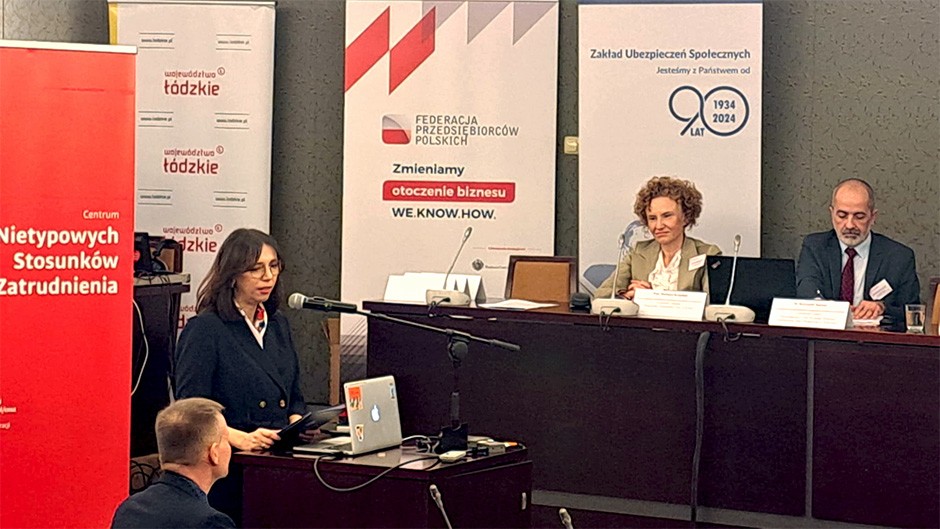 Katarzyna u0141au017cewska-Hrycko w trakcie Konferencji w u0141odzi