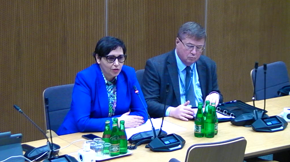 Mau0142gorzata Dziemiu0144ska Zastu0119pca Gu0142u00f3wnego Inspektora Pracy oraz dyrektor Departamentu Prawnego GIP Wojciech Gonciarz
